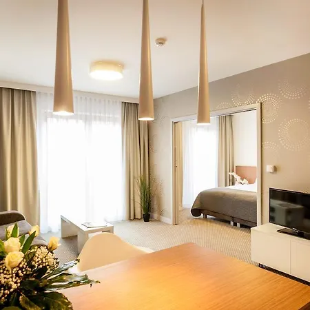 アパートホテル インバイト