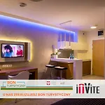 アパートホテル インバイト 4*