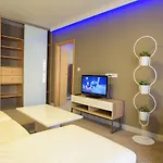 インバイト