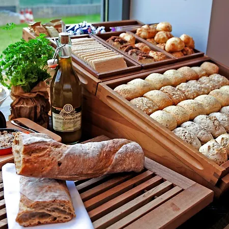 Aparthotel Invite Wroclaw