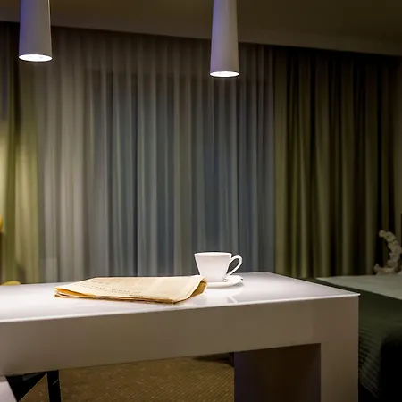 Aparthotel Invite